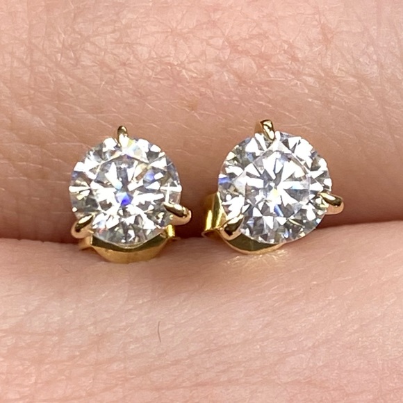 14k Yellow Gold 1 Carat Moissanite Diamond Martini Stud Earrings